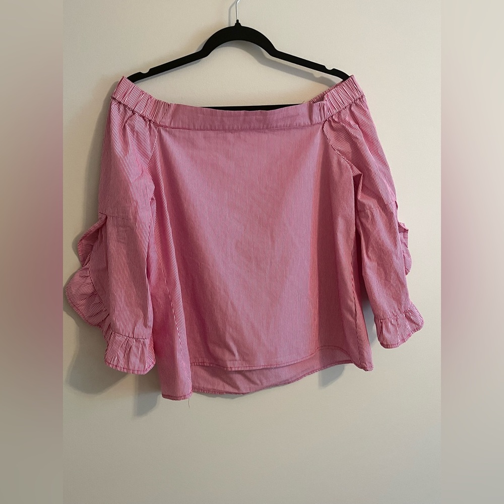 Cupio off the shoulder striped top, Size Med